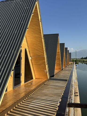 Посуточная аренда домов: 50 м², 1 комната, Евроремонт, Кондиционер, Парковка — 4