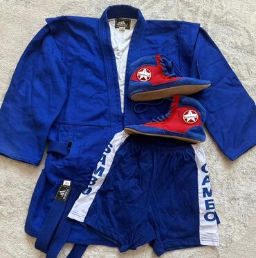 купить футбольную форму в баку: Adidas sambo dəsti, göy rəngdə, şort, kurtka və ayaqqabılardan