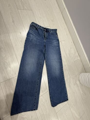 джинсы высокая посадка: Джинсы UNIQLO JEANS - Модель: прямой свободный крой, высокая посадка