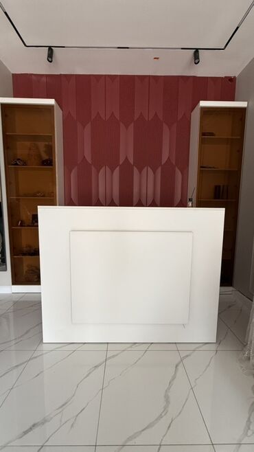 документ сканеры для проекторов сумки: Ресепшн/кассовая стойка для магазина или салона - Современный дизайн