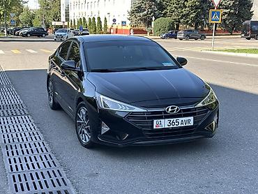 11600: Hyundai Avante: 2018 г., 1.6 л, Автомат, Бензин, Седан — 1