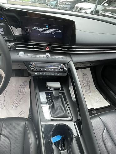 Продажа авто: Hyundai Avante: 2022 г., 1.6 л, Автомат, Гибрид, Седан — 10