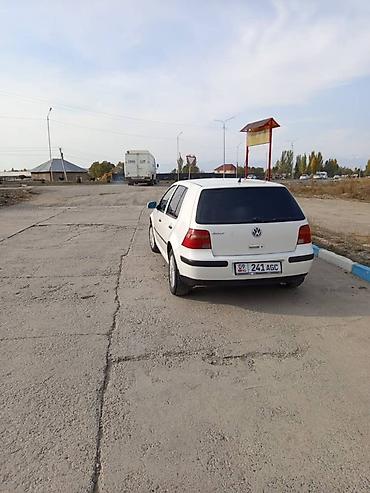 Volkswagen: Volkswagen Golf: 2001 г., Хетчбек — 2