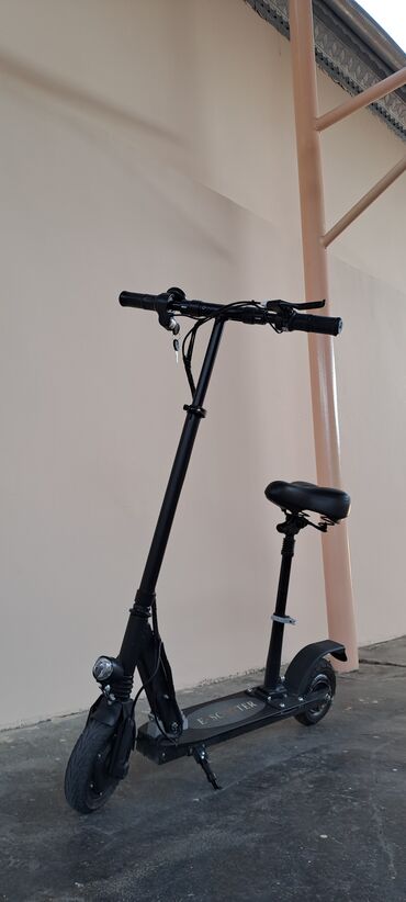 İdman və hobbi: Salam scooter təcili satılır. Tam zaryatqa ilə 35km yol qət edə