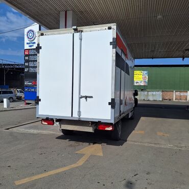 цельнометаллический спринтер: Легкий грузовик, Mercedes-Benz, Стандарт, 2 т, Б/у