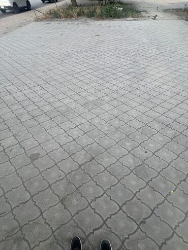 лоток для брусчатки: ПРОДАМ БУ БРУСЧАТКУ толщина плитки 5см само демонтаж само вызов в