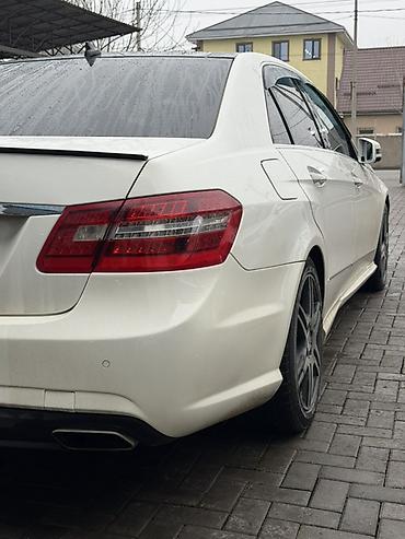 Mercedes-Benz: Mercedes-Benz E-Class: 2011 г., 3.5 л, Автомат, Бензин, Седан — 7