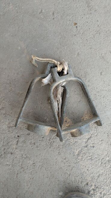 собачий дом: Металлические стремена для верховой езды + цепь-ваальстрап (цепной