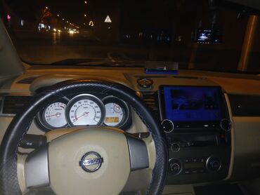 Nissan: Nissan Tiida hatchback - Kuzov: 5 qapılı hatchback, gümüşü rəng - — 8