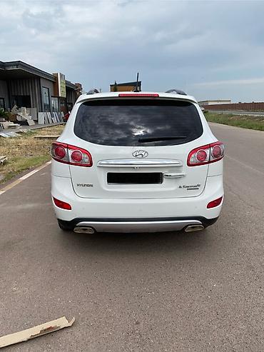 Hyundai: Hyundai Santa Fe: 2.4 l | 2012 il Krossover — 6