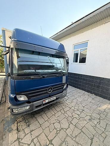 скутер с кабиной: Грузовой автомобиль Mercedes-Benz Atego с изотермическим/фургонным — 3