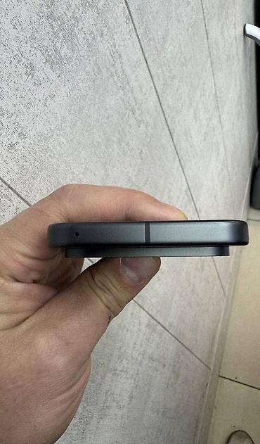 Google: Google Pixel 9, Б/у, 128 ГБ, цвет - Черный — 3