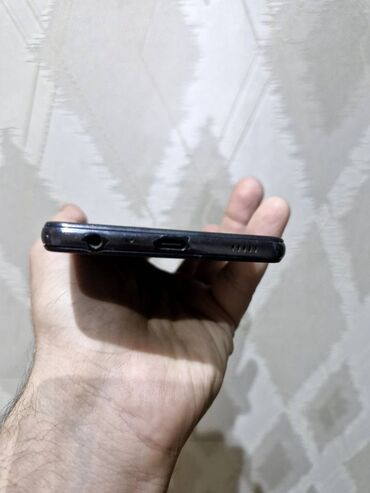 samsun note 10: Samsung Galaxy A52, Barmaq izi, Face ID