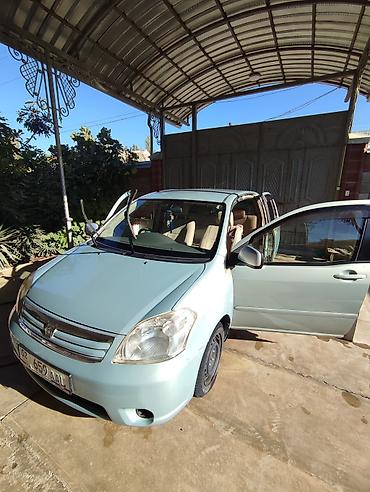 машина автамат: Toyota Raum: 2003 г., 1.5 л, Автомат, Бензин, Минивэн — 1