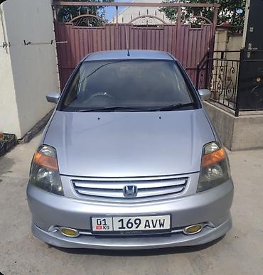 step wgn: Honda Stream: 2001 г., 2 л, Минивэн — 6