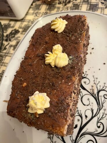 Tortlar: Tort sifarisi.(temiz kere yagi ile 30 AZN) hazirlanir.1 kilosu 25 -da lalafo.az — 12 Tortlar: Tort sifarisi.(temiz kere yagi ile 30 AZN) hazirlanir.1 kilosu 25 — 12