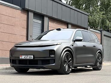 roewe ei5: Lixiang L9: 2023 г., 1.5 л, Электромобиль — 10