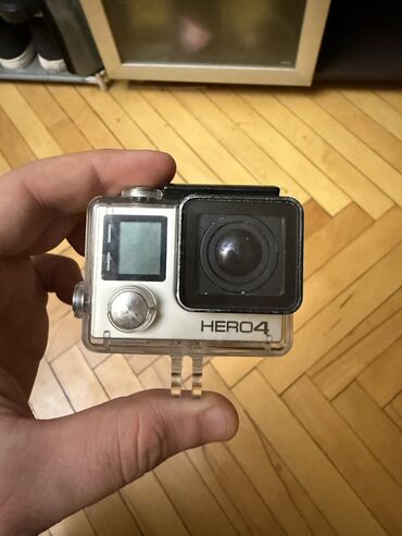 Videokameralar: Go Pro Hero 4 Kamera yaxsi veziyyetde,sadece batareyani teze almag