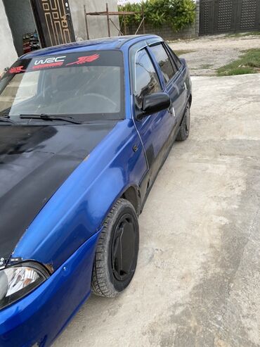 Daewoo: Daewoo Nexia: 2011 г., 1.5 л, Механика, Бензин, Седан