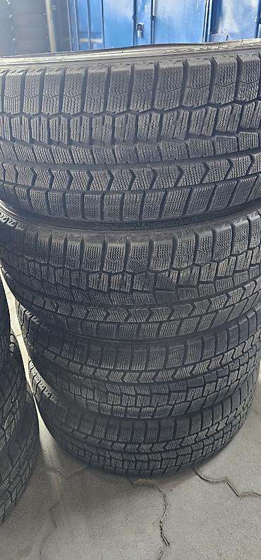 Шины 225 / 45 / R 18, Зима, Б/у, Комплект, Легковые, Япония, Dunlop