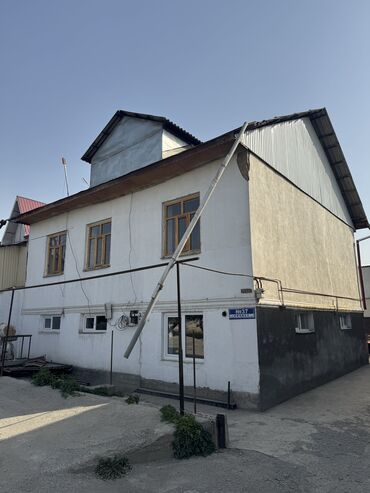 дом сокулуе: 200 м², 8 комнат, Утепленный, Теплый пол, Балкон застеклен