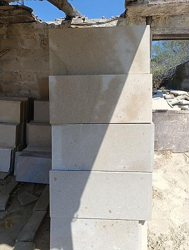 karxana: Təbii daş plitələr – fasad, hasar, pilləkan, cığır və landşaft işləri — 4