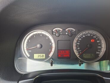 Volkswagen: Volkswagen Golf: 2003 г., 2 л, Бензин, Хэтчбэк — 12