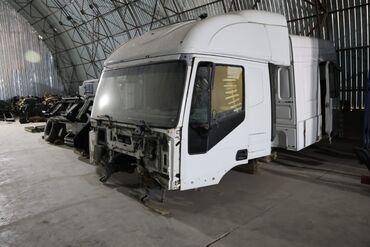 погрузчик разбор: Кабина Iveco