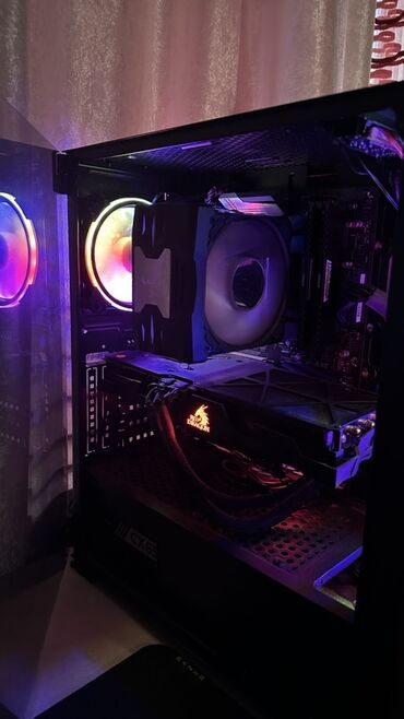 Masaüstü kompüterlər və iş stansiyaları: Oyun üçün masaüstü komputer Parametler: - GPU: PowerColor AMD RX — 1
