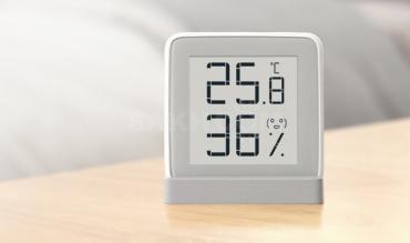 svitera s jarkim risunkom в Кыргызстан: Датчик температуры и влажности воздуха Xiaomi Mijia Miaomiaoce E-Ink