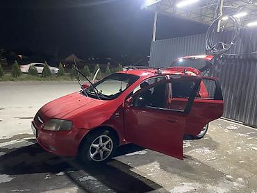 пежо 307: Chevrolet Kalos: 2008 г., 1.4 л, Механика, Хэтчбэк — 5