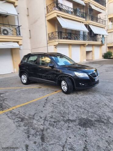 Volkswagen Tiguan: 1.4 l. | 2009 έ. SUV/4x4