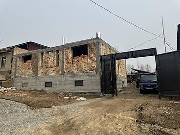 Продажа коттеджей и домов: Срочно ‼️ Шашылыш турдо Ош Шаары 10адыр Масив Калинина уй особняк — 2