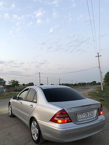 Mercedes-Benz: Mercedes-Benz C-Class: 2 l | 2000 il Sedan — 11