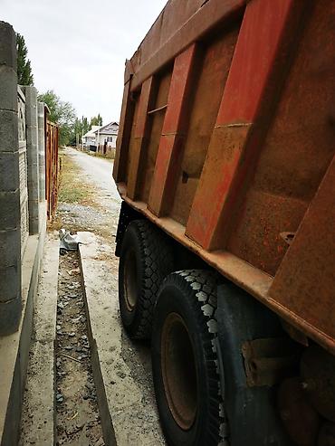 Мини-думпер: Самосвал КАМАЗ 6x4 Камаз евро 2 жакшы абалда жумушга даяр. Вал — 6