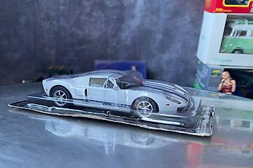 fort salon: Коллекционная модель FORD GT40 White with blue strip 1966 — 7