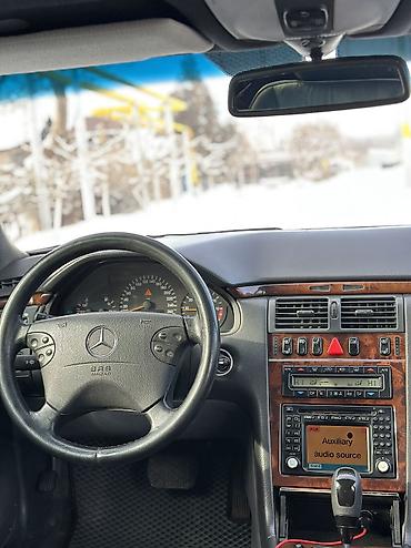 Mercedes-Benz: Mercedes-Benz E-Class: 2001 г., 3.2 л, Типтроник, Бензин, Седан — 17