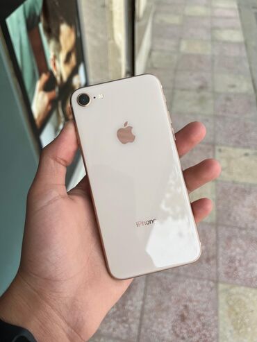 Apple iPhone: IPhone 8, 64 GB, Matte Gold, Barmaq izi