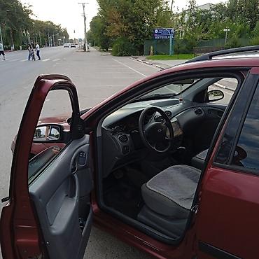 70 сом: Ford Focus: 2002 г., 1.6 л, Кол менен иштөөчү, Бензин, Универсал — 5