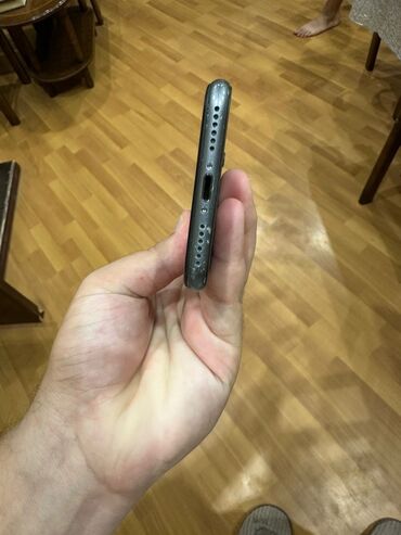 IPhone 8, 64 GB, Space Gray, Barmaq izi, Sənədlərlə