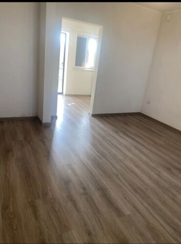 дом сх фрунзе сокулук: 28 м², Без мебели