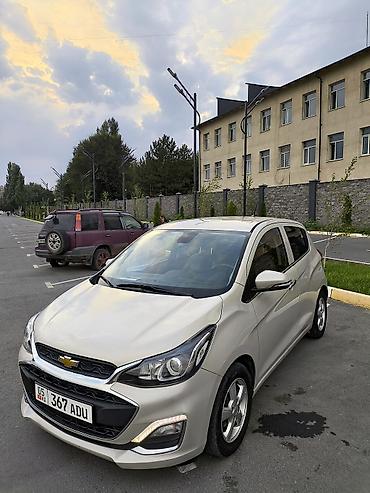 spark 7: Chevrolet Spark: 2019 г., 1 л, Вариатор, Бензин, Хэтчбэк — 4