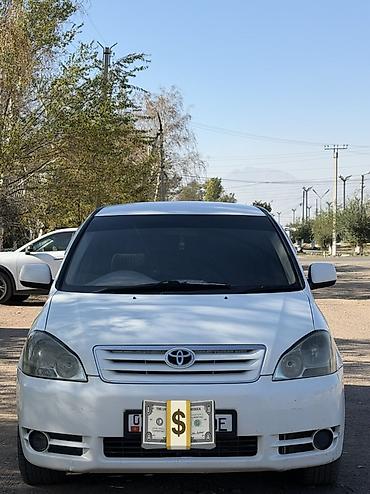 camry 2020: Toyota Ipsum: 2002 г., 2.4 л, Автомат, Бензин, Минивэн — 1