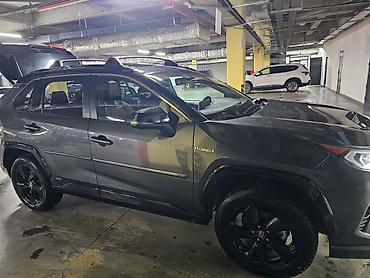 купить бокс на крышу: Toyota RAV4: 2019 г., Гибрид, Кроссовер — 3