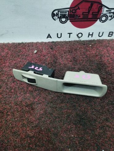 Другие автозапчасти: Блок управления стеклами Mitsubishi Colt Z25A 1300 2004 перед. лев