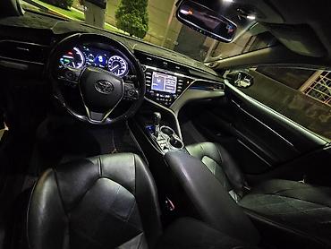 Toyota: Toyota Camry: 2017 г., Гибрид, Седан — 6
