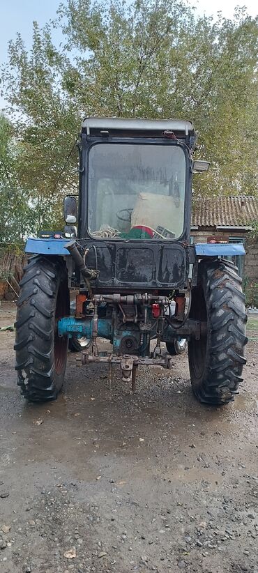 yük masinlari: Traktor Belarus (MTZ) T28, 1987 il, 28 at gücü, motor 0.7 l, İşlənmiş