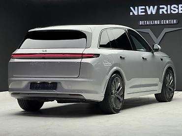 byd e3: Lixiang L8: 2023 г., 1.5 л, Автомат, Гибрид, Кроссовер — 4