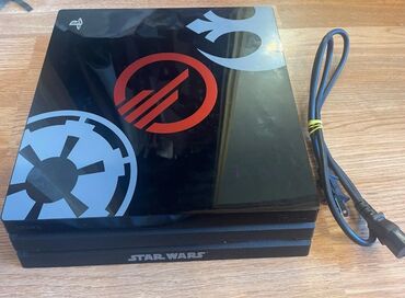 прокат плейстейшен 4: Playstation 4 pro ici oyunlu özü limit üstəlik 2 pult cəmi 430 azn