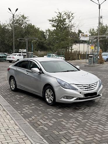Hyundai: Hyundai Sonata: 2012 г., 2 л, Автомат, Газ, Седан — 3